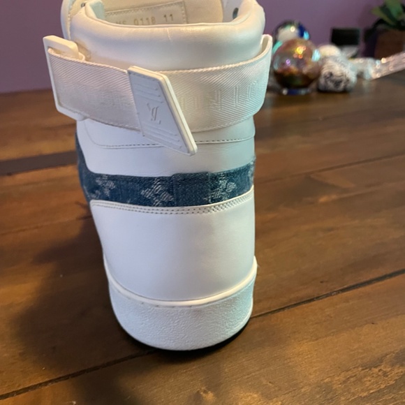 Men’s louis Vuitton high tops size 11 like new worn once - Picture 4 of 10